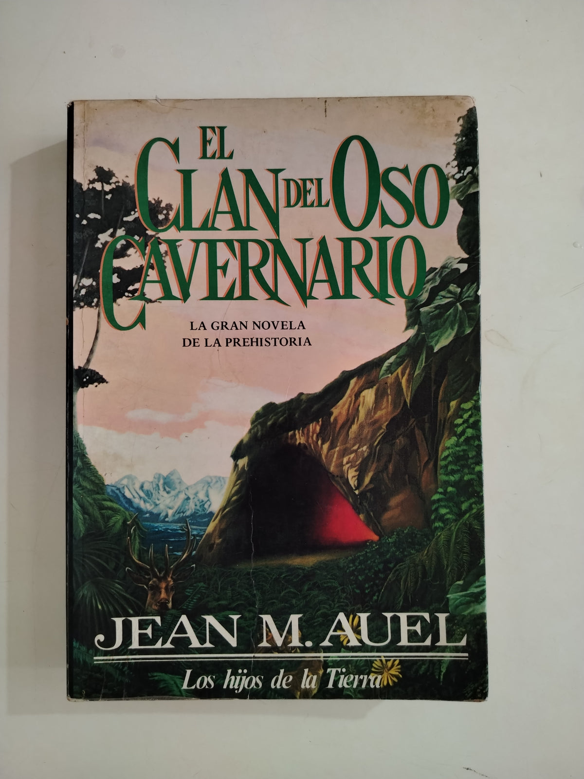 EL CLAN DEL OSO CAVERNARIO - JEAN M. AUEL