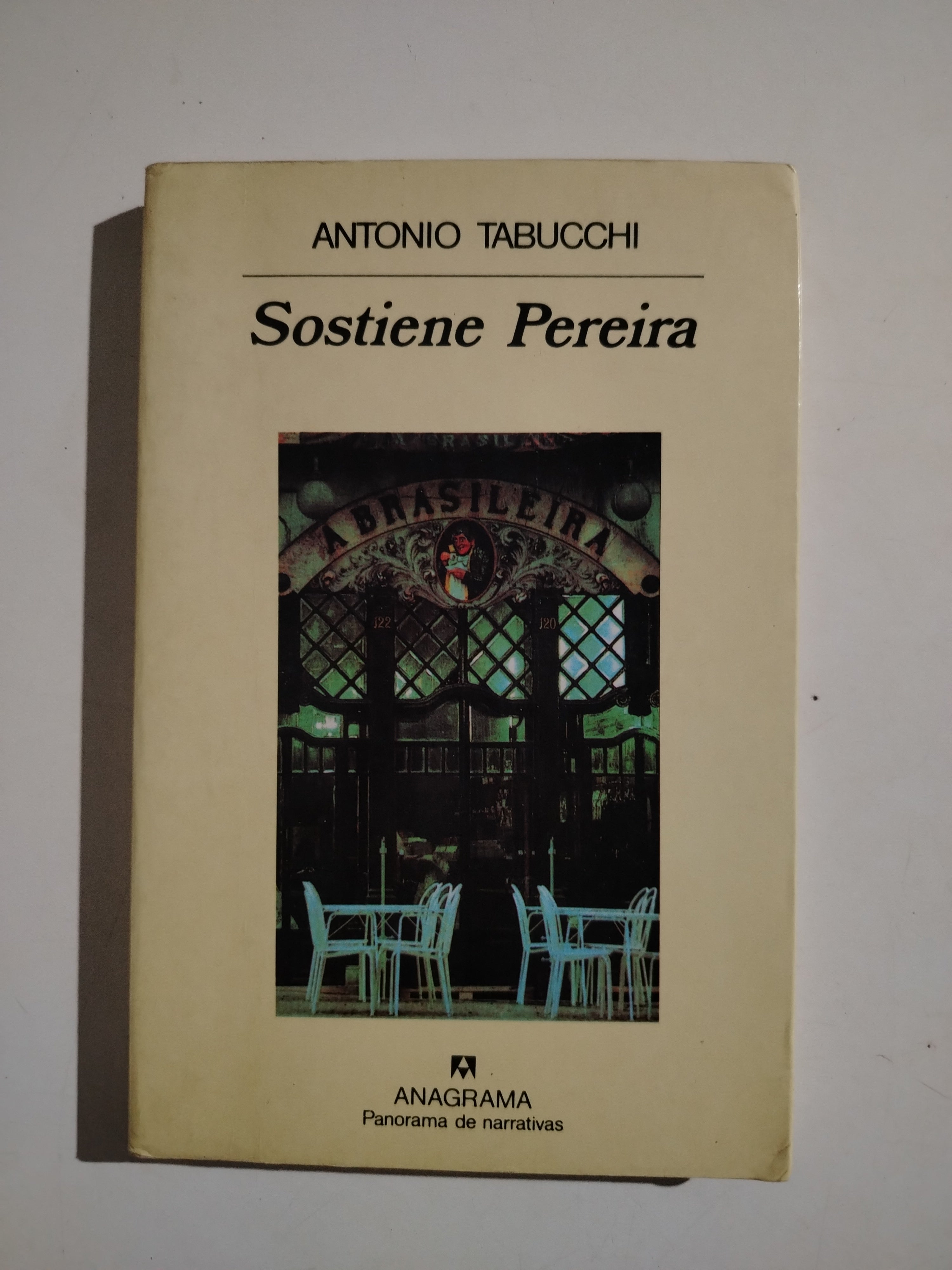 SOSTIENE PEREIRA - ANTONIO TABUCCHI