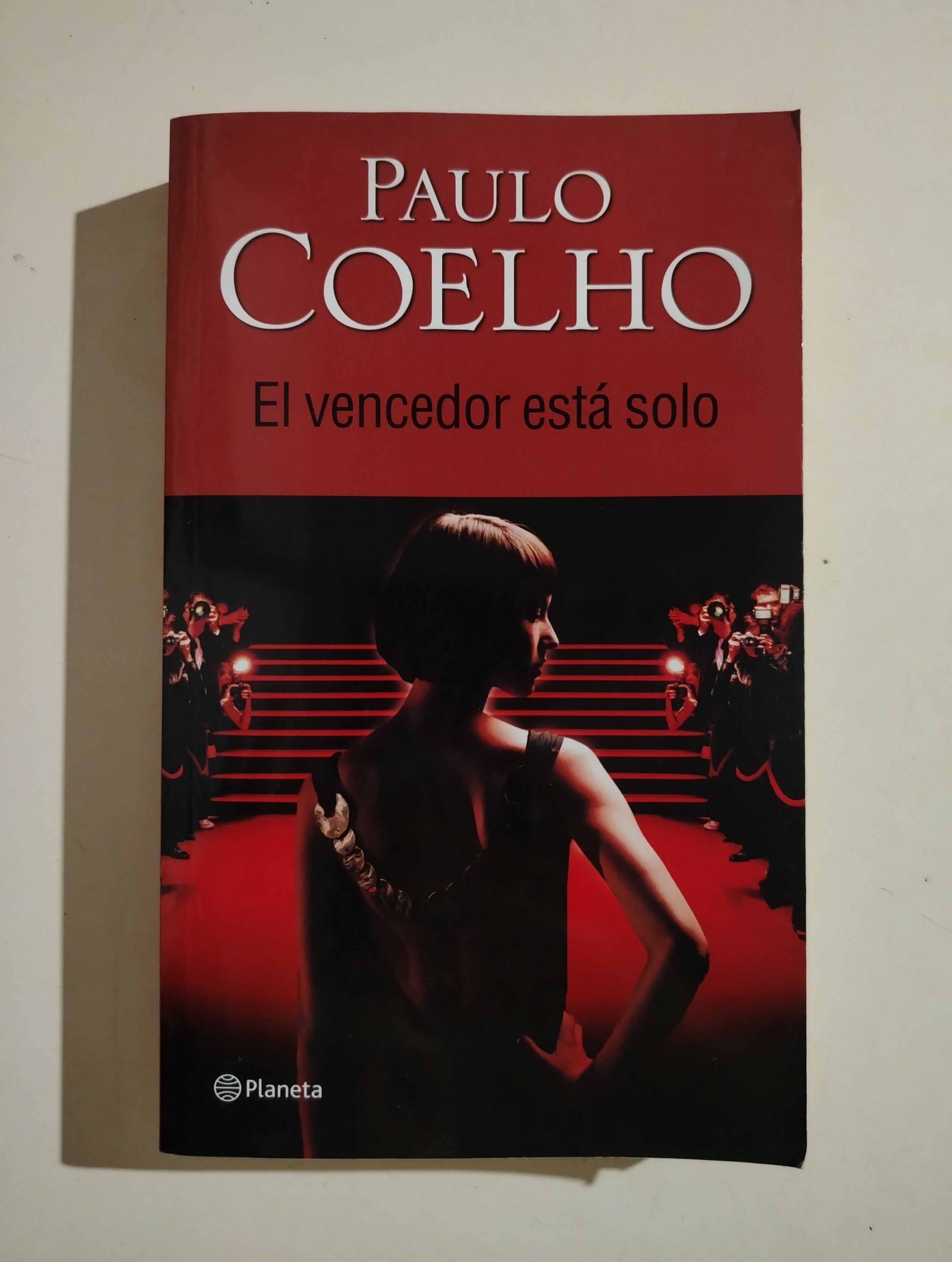 EL VENCEDOR ESTÁ SOLO - PAULO COELHO