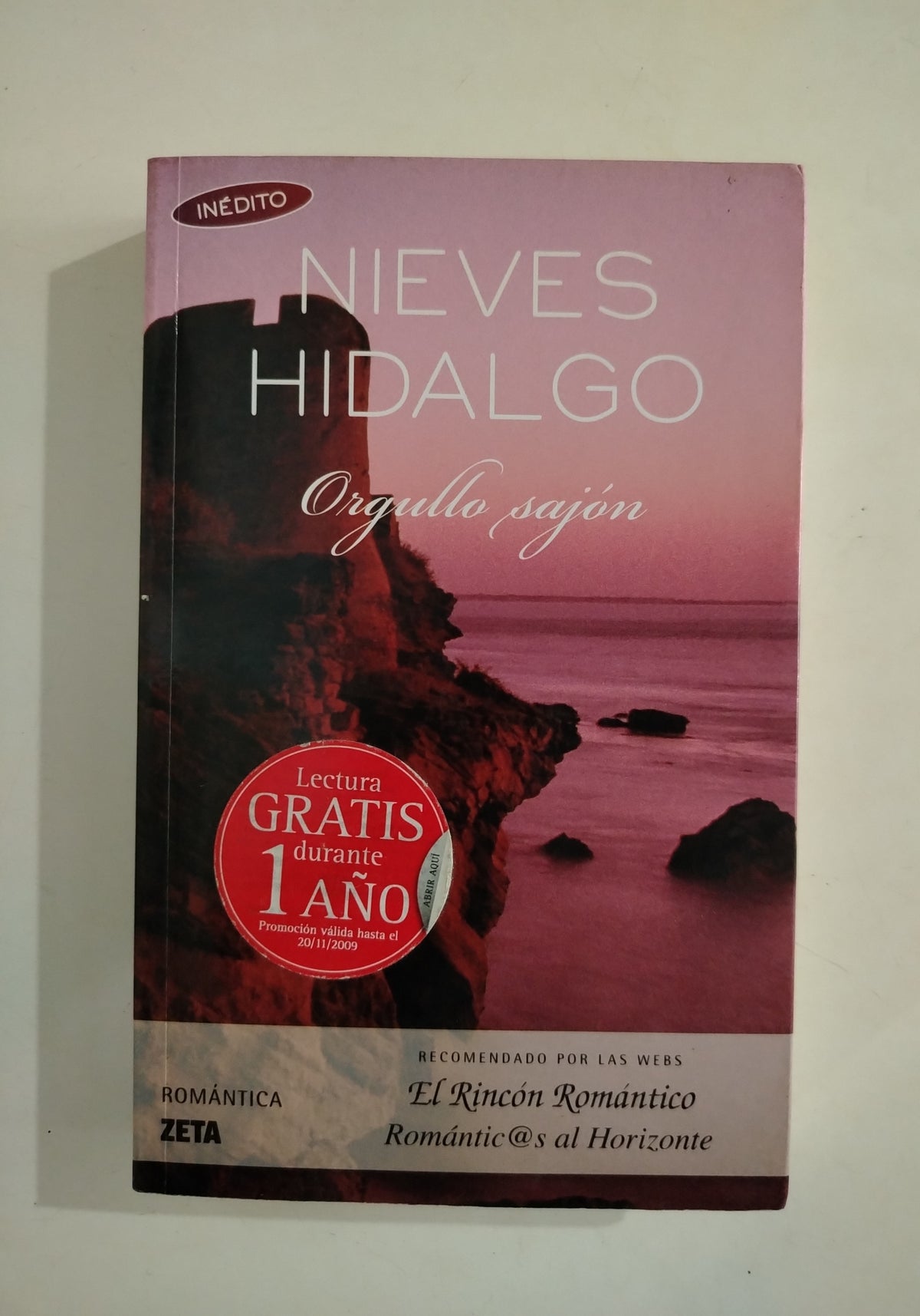 ORGULLO SAJON - NIEVES HIDALGO