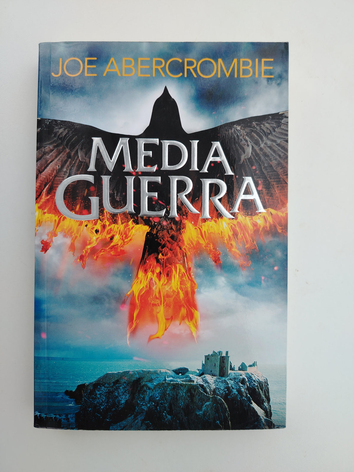 MEDIO REY / MEDIO MUNDO / MEDIA GUERRA - JOE ABERCROMBIE