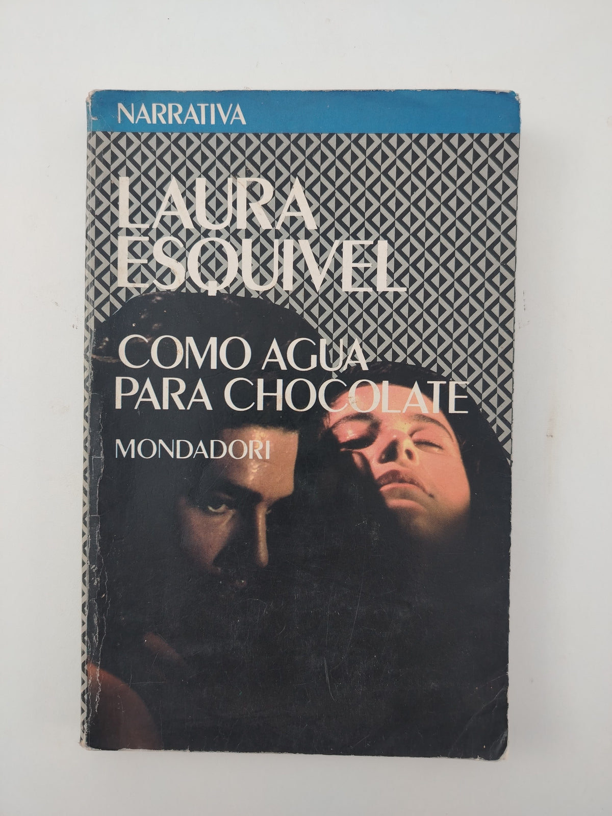 COMO AGUA PARA CHOCOLATE - LAURA ESQUIVEL