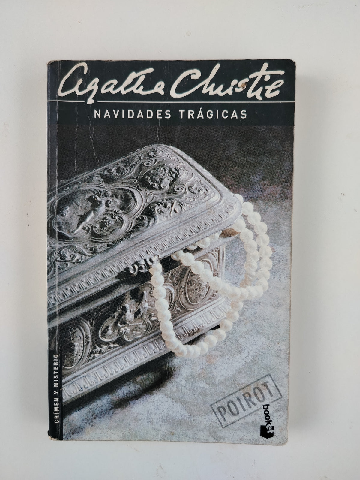 NAVIDADES TRAGICAS - AGATHA CHRISTIE